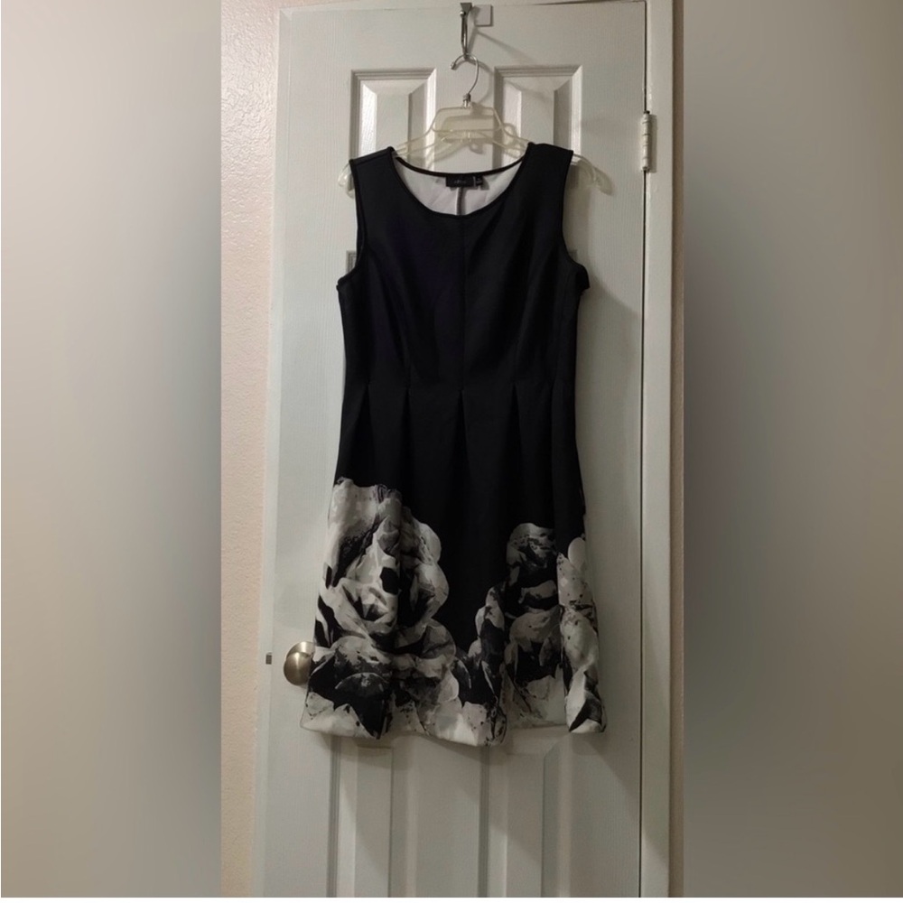 Apt. 9 Women’s XL Black and White Floral Sleeveless Midi Dress